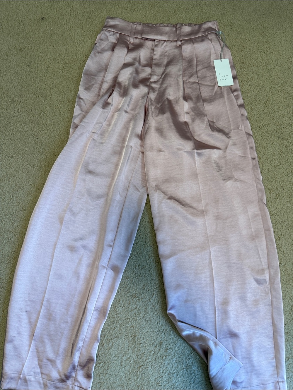 A new day - sz.2 Soft Pink Satin Pleated High-Waist Trousers